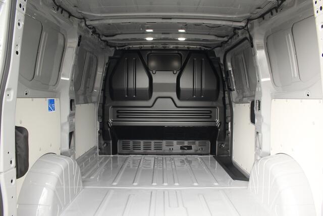 Ford TRANSIT CUSTOM E-Transit 320 L1H1 Limited | 71kWh | 160kW/218pk | Trekgewicht 2300kg | Camera | Carplay/Android | Cruise | Lease 717,- p/m