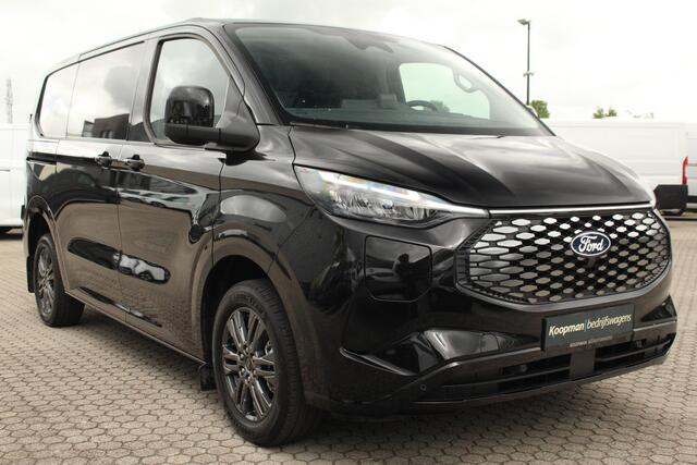 Ford TRANSIT CUSTOM E-Transit 320 L1H1 Limited | 71kWh | 160kW/218pk | Trekgewicht 2300kg | Camera | Carplay/Android | Cruise | Lease 717,- p/m
