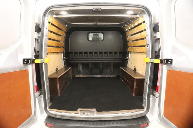 Ford TRANSIT CUSTOM 2.0 TDCI | MARGE | DC | 6 Zits | Airco | Cruise | Carplay | Navi | Trekhaak | Parkeersens.
