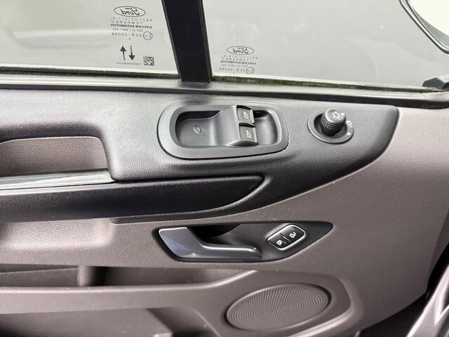 Ford TRANSIT CUSTOM 2.0TDCI 130PK Automaat Lang Limited | Dakdragers | Multimedia | Camera | Airco | Cruise |