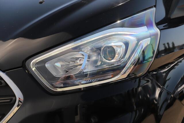 Ford TRANSIT CUSTOM 300 2.0 TDCI L2H1 Limited DC 170PK Automaat Trekhaak Sidebars Navigatie Achteruitrijcamera Carplay LED 16 inch LMV Schuifdeur Airco Cruise