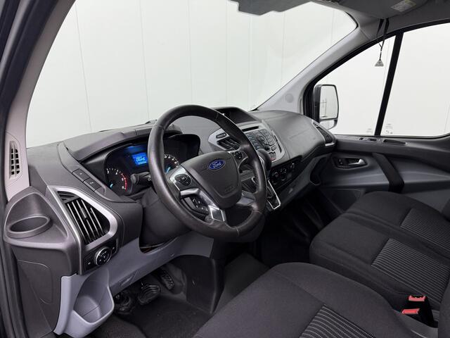Ford TRANSIT CUSTOM 2.0TDCI 130PK Automaat Lang | Laadlift | Airco | Cruise | 3-Zits | Trekhaak |