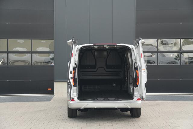Ford TRANSIT CUSTOM E-Transit 340 L2H1 Sport 71 kWh 218pk - ACC - Elek Trekhaak - B&O - Navi - Stoel/Stuurverwarming - 360 Camera - Blindspot - Rijklaar