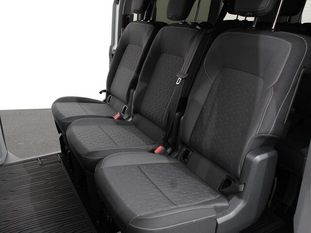 Ford TRANSIT CUSTOM 340 L2H1 Limited 65 kWh 8 persoons Automaat Cruise Control Airco Lichtmetalen Velgen