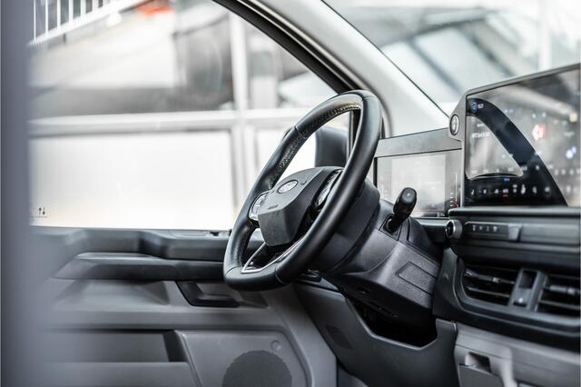 Ford TRANSIT CUSTOM 320 2.0 TDCI L2H1 | ACC | Blind Spot | CarPlay | Navigatie | Camera | Stoelverwarming | Trekhaak | Lederen bekleding