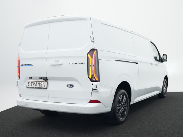 Ford TRANSIT CUSTOM E-Transit 340 L2H1 Limited 71 kWh | 360 graden camera | Stoelverwarming | Navigatie |
