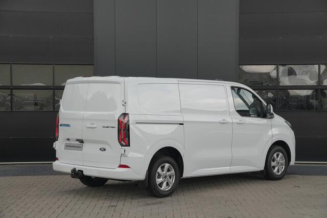Ford TRANSIT CUSTOM E-Transit 320 L1H1 Limited 71 kWh 218pk - 2x Schuifdeur - Trekhaak - Pro Power - Camera - Carplay - Rijklaar