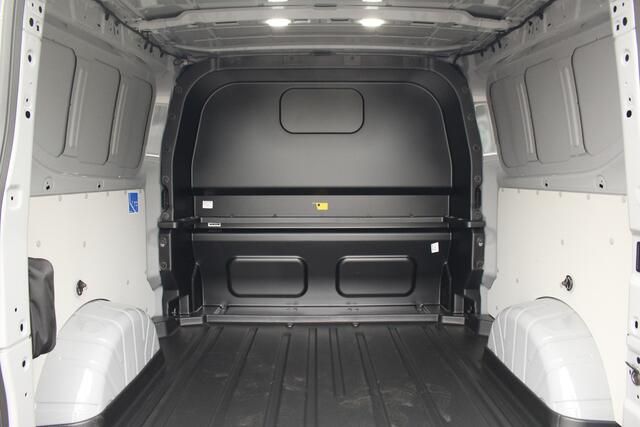 Ford TRANSIT CUSTOM E-Transit 320 L2H1 Limited DC | 71 kWh | 160kW/218pk | Trekgewicht 2300kg | Camera | Carplay/Android | Cruise | Lease 788,- p/m
