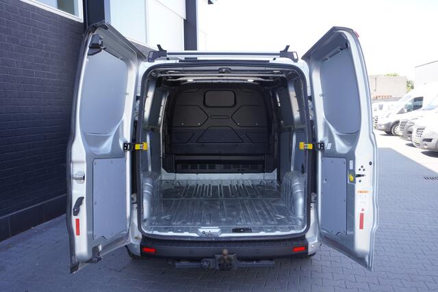 Ford TRANSIT CUSTOM 2.0 TDCI 130PK Automaat EURO 6 - Airco - Cruise - Camera - ¤15.900,- Excl.