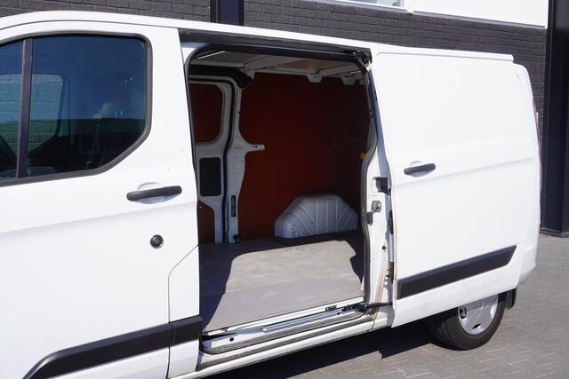 Ford TRANSIT CUSTOM 2.0 TDCI 130PK 2x Schuifdeur L2 - EURO 6 - Airco - Navi - Cruise - ¤13.950,- Excl.