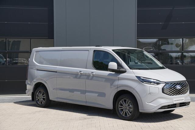 Ford TRANSIT CUSTOM E-Transit 340 L2H1 Limited 71 kWh 218pk - 2x Schuifdeur - AGR Bestuurdersstoel - Trekhaak - ACC - B&O - Navi - Stoel/Stuurverwarming - 360 Camera - Blindspot - Rijklaar