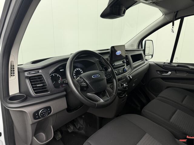Ford TRANSIT CUSTOM 2.0TDCi Lang | Achterdeuren | Multimedia | Camera | Airco | Cruise | 3-Zits | Betimmering