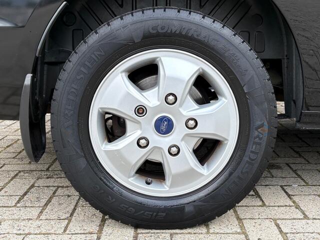 Ford TRANSIT CUSTOM 2.0 TDCI 131PK L2 Automaat / Dubbelcabine / 2x Schuifdeur / Camera / Cruise / Navi / Bluetooth / Trekhaak / Stoelverwarming