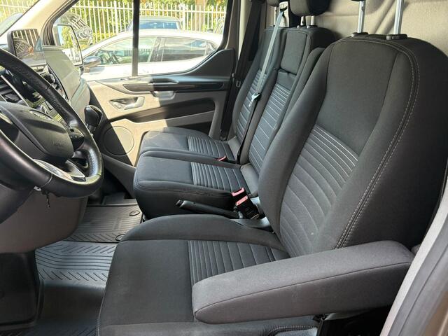 Ford TRANSIT CUSTOM 280 2.0 TDCI L1H1 Limited | Camera | Cruise Control | Stoelverwarming |