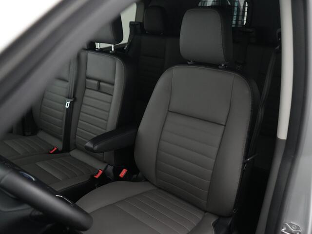 Ford TRANSIT CUSTOM 320 2.0 TDCI 130pk L2H1 Limited DC | Camera | Leer | El. verst. stoel | Stoelverw. | Voorruitverw. | 6-zits | Adapt. cruise | 100% dealer onderh.
