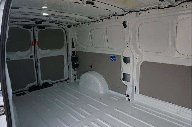 Ford TRANSIT CUSTOM 320L 150PK Trend BPM VRIJ!! 13" Apple CP/Android A. Camera, Cruise, LED!! NR. 677*
