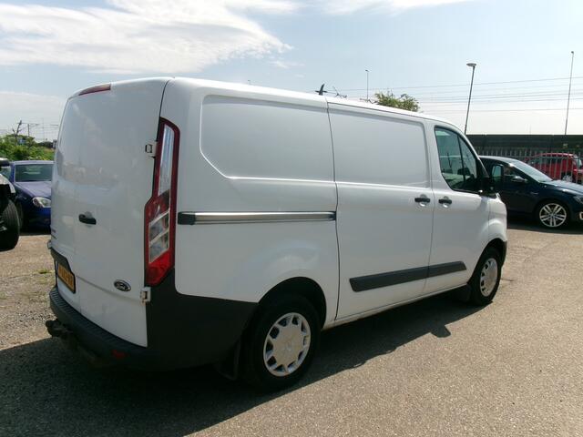 Ford TRANSIT CUSTOM 270 2.0 TDCI L1H1 Economy Edition