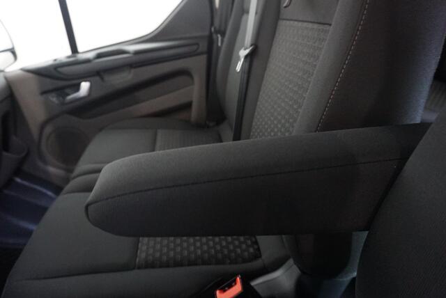 Ford TRANSIT CUSTOM 300 2.0 TDCI L2H1 Trend Dubbele Cabine Automaat Airco Navigatie Cruisecontrol Camera Parkeersensoren