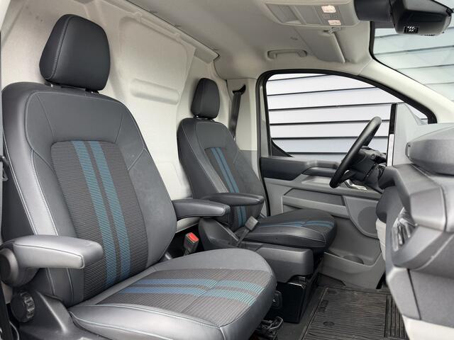 Ford TRANSIT CUSTOM 320 2.0 TDCI L2H1 Sport AWD 4x4 170 PK | Camera | Dode Hoek | Trekhaak | Elek. Verst. Stoelen