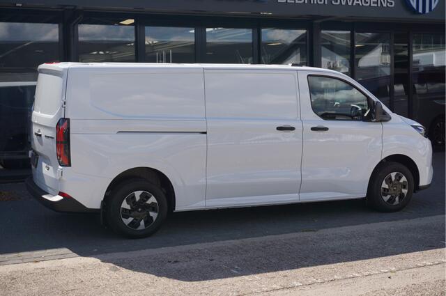 Ford TRANSIT CUSTOM e-Transit 320L 218PK 71KWH Trend AUT BPM VRIJ!! Apple CP / Android A, LED, 2300KG Trekgewicht NR. EC01