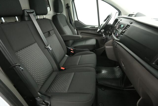 Ford TRANSIT CUSTOM 2.0 TDCI L1H1 | Airco | Cruise | 3 Zits | Parkeersens. | Stoelverw. | Trekhaak