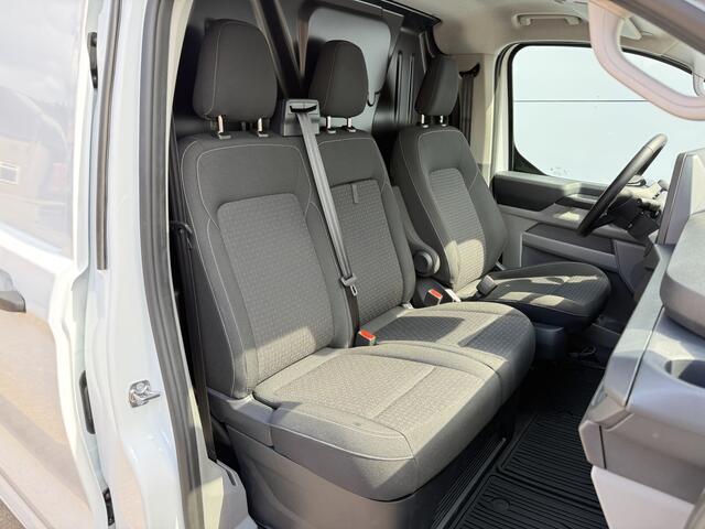 Ford TRANSIT CUSTOM e-Transit 71kWh 140PK Elektrisch 344km WLTP 2300kg Trekvermogen BEV Snelladen Stoel + Stuur verwarming LED Cruise Control Camera Carplay Parkeersensoren v+a
