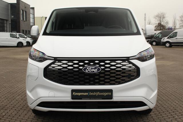 Ford TRANSIT CUSTOM E-Transit 340 L2H1 Limited | 65kWh | 160kW/218pk | Trekhaak 2300kg | Pro-Power | Camera | Carplay/Android | Cruise | Lease 717,- p/m
