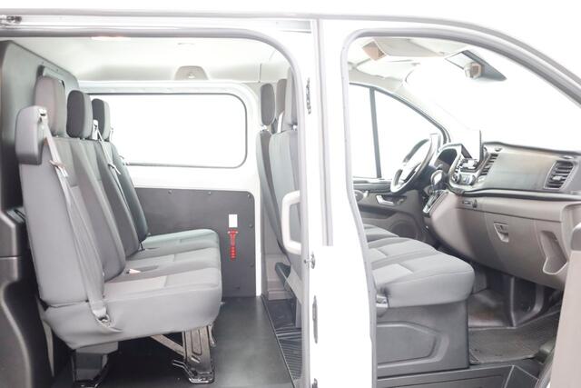 Ford TRANSIT CUSTOM 320 2.0 TDCI 130pk Automaat L2H1 Trend D.C. Inrichting 10-2022