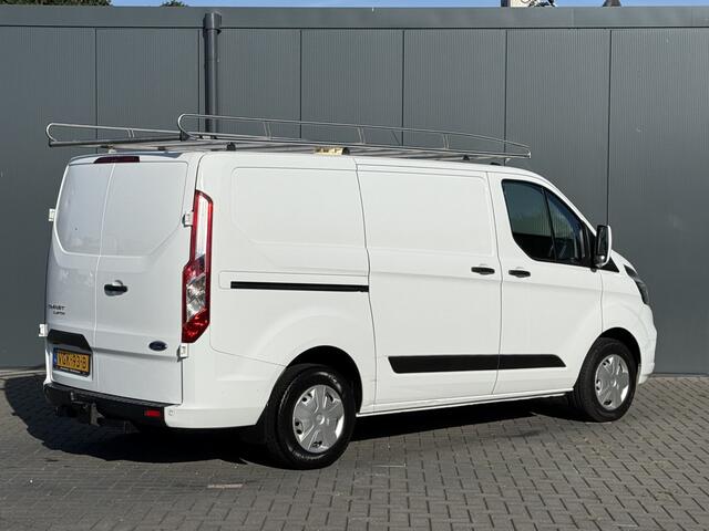 Ford TRANSIT CUSTOM 2.0 TDCI / L1H1 / 1e EIG. / 2.5 TONS TREKHAAK / IMPERIAAL / 3-ZITS / STOEL -EN VOORRUIT VERWARMING / CRUISE / AIRCO