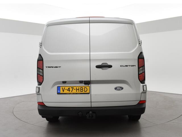 Ford TRANSIT CUSTOM 300 2.0 TDCI L2H1 6-PERS DUBBEL CAB. + TREKHAAK | CARPLAY | CAMERA
