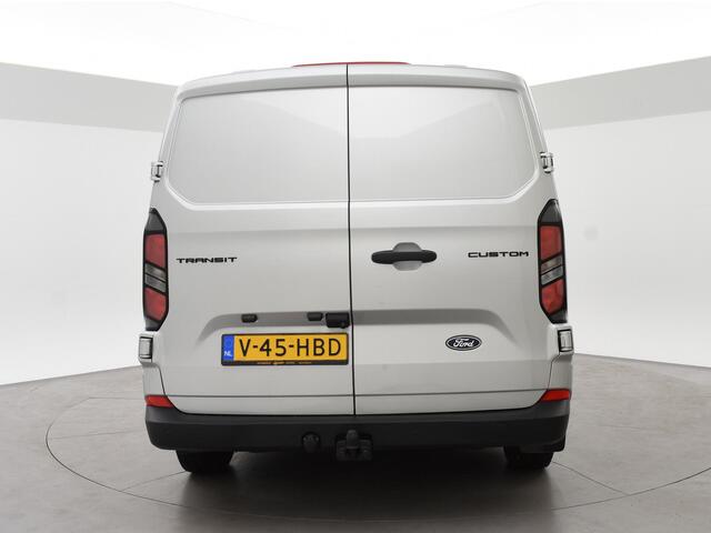 Ford TRANSIT CUSTOM 300 2.0 TDCI L2H1 6-PERS DUBBEL CAB. + TREKHAAK | CARPLAY | CAMERA