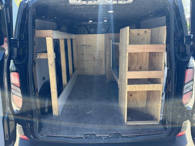 Ford TRANSIT CUSTOM 320 2.0 TDCI L2H1 Trend | SCI | 33.700 KM | Trekhaak | Winterpack | Achteruitrijcamera | Adaptieve Cruise Control |