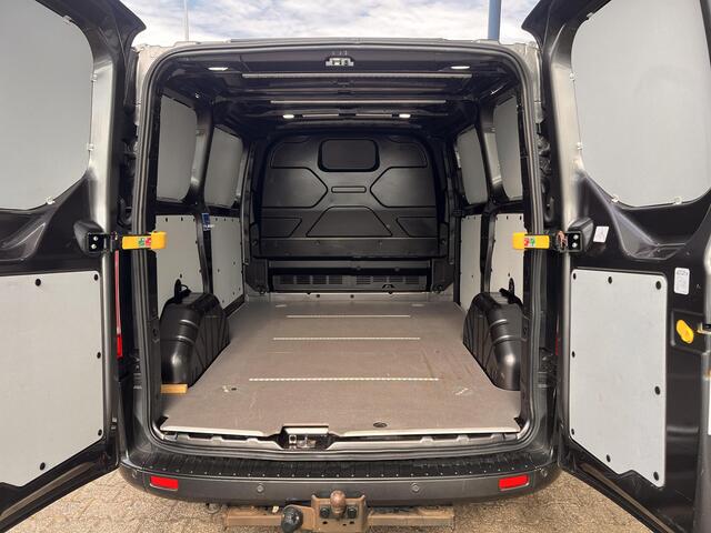 Ford TRANSIT CUSTOM 320 2.0 TDCI L1H1 Sport Gesloten Bestelwagen | trekhaak | Navigatie.