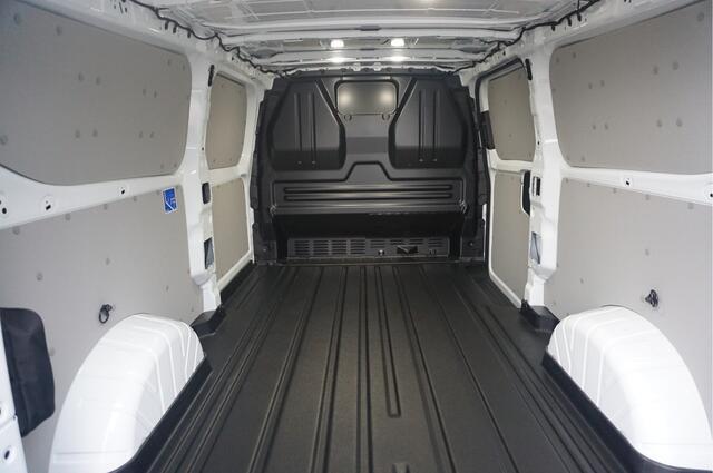 Ford TRANSIT CUSTOM 320L 2.5 PHEV Hybride 233PK Trend PRIJS INCL. BPM !! 13" Navi, Adap. Cruise, Camera!! NR. HYB022