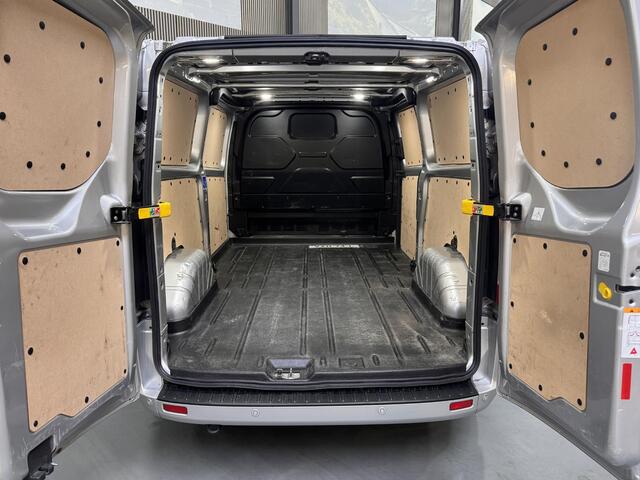 Ford TRANSIT CUSTOM 320 2.0 TDCI L2 3p Limited Navi Winter pack Apple Carplay NL-Auto Dealeronderhouden