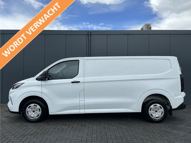 Ford TRANSIT CUSTOM 2.0 TDCI 136 PK TREND / L2H1 / 2.740 KG AHG / CAMERA / CRUISE / 3 ZITS / AIRCO / CARPLAY