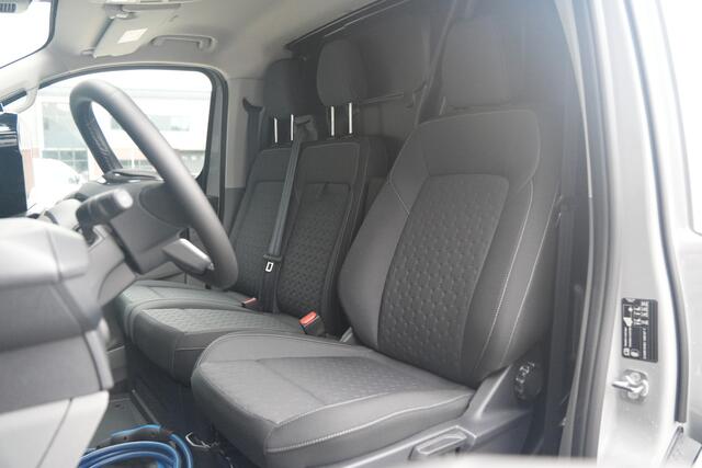 Ford TRANSIT CUSTOM E-Transit 340 L2H1 Limited 71 kWh 218pk - Carplay - Camera - Stoel-stuurverwarming - Rijklaar