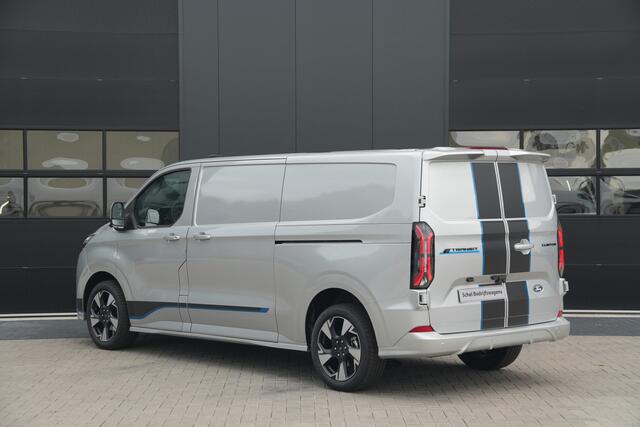 Ford TRANSIT CUSTOM E-Transit 340 L2H1 Sport 71 kWh 218pk - 2x Schuif - ACC - B&O - Navi - Stoel/Stuurverwarming - 360 Camera - Trekhaak - Rijklaar