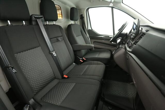 Ford TRANSIT CUSTOM 2.0 TDCI L2H2 | Automaat | Airco | Camera | 3 Zits | Cruise | Carplay | Parkeersens.