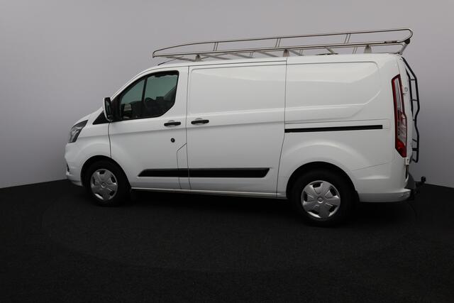 Ford TRANSIT CUSTOM 280 2.0 TDCI L1H1 Trend/ D-Riem verv: 144.000 Km!/ Trekhaak/ Automaat!/ Apple Carplay/ DAB+/ Voorruitverw./ Stoelverw./ PDC V+A/ Navi/ Clima/ Cruise/ Elek. pakket/ Bluetooht/ Multi. LEDER. Stuur/ PDC V+A.