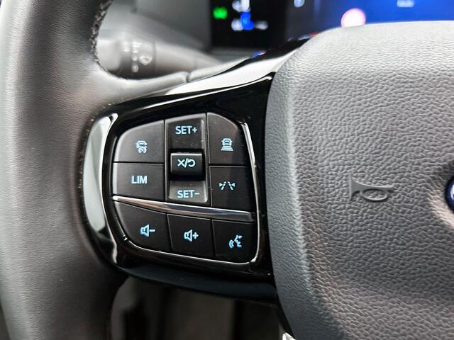 Ford TRANSIT CUSTOM 300 2.0 TDCI L2H1 Trend Nieuw Model Automaat Ford Transit Custom 300 2.0 TDCI L2H1 Trend NM Automaat Airco Navi Cruise PDC Camera
