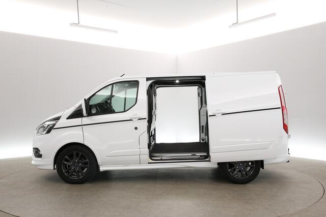 Ford TRANSIT CUSTOM 2.0 TDCI L1H1 185PK Sport | Automaat | Airco | Camera | Cruise | 3 Zits | Trekhaak | 2xSchuifdeur | Carplay