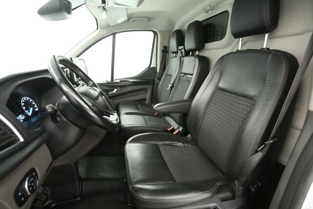 Ford TRANSIT CUSTOM 2.0 TDCI L1H1 185PK Sport | Automaat | Airco | Camera | Cruise | 3 Zits | Trekhaak | 2xSchuifdeur | Carplay