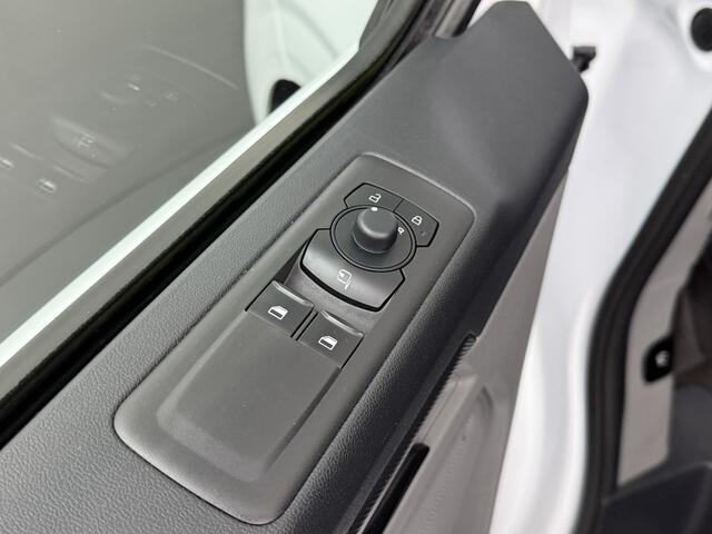 Ford TRANSIT CUSTOM 2.0TDCi 136PK AWD 4x4 Automaat | Multimedia | Camera | Airco | Cruise | 3-Zits