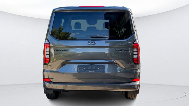 Ford TRANSIT CUSTOM 320 2.5 PHEV Kombi L2H1 Limited 9p.