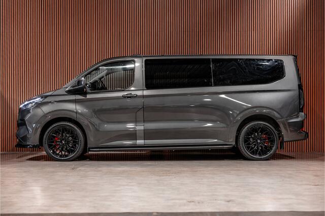 Ford TRANSIT CUSTOM 320 2.0 TDCI 150 PK L2H1 Limited | 6-zitter | ACC | Blind Spot | Navigatie | CarPlay | Camera | Trekhaak | Stoel- en stuurwielverwarming | DAB | BPM Vrij | Luxe dubbel cabine