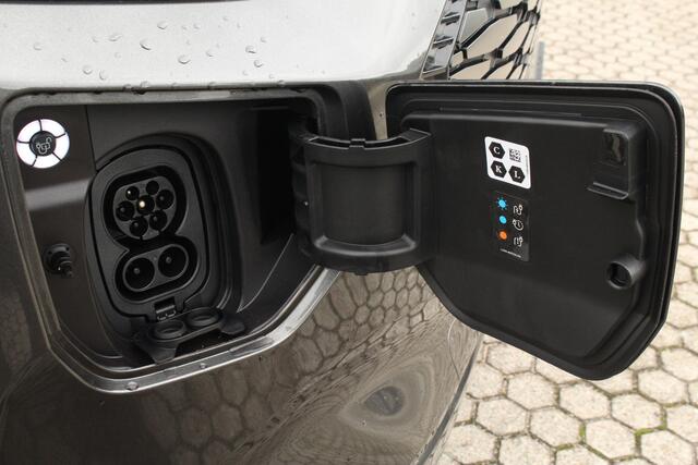 Ford TRANSIT CUSTOM E-Transit 320 L2H1 Limited DC | 71 kWh | 160kW/218pk | Driver Assist | Pro Power | Adap. Cruise | 360° Camera | Keyless | Carplay/Android | Lease 824,- p/m