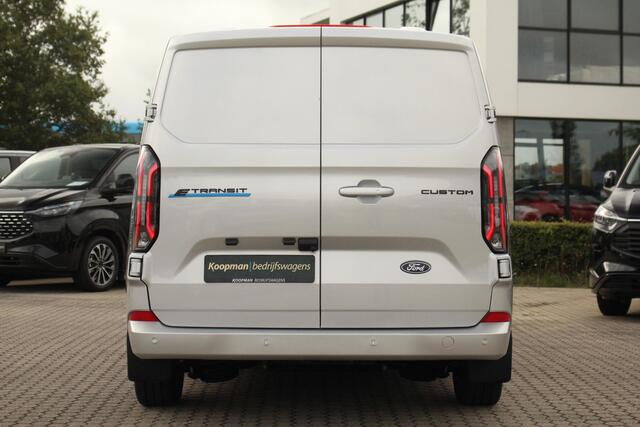 Ford TRANSIT CUSTOM E-Transit 320 L2H1 Limited DC | 71 kWh | 160kW/218pk | Driver Assist | Pro Power | Adap. Cruise | 360° Camera | Carplay/Android | Lease 824,- p/m