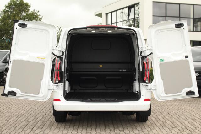 Ford TRANSIT CUSTOM E-Transit 320 L2H1 Limited DC | 71 kWh | 160kW/218pk | Driver Assist | Pro Power | Adap. Cruise | 360° Camera | Carplay/Android | Lease 824,- p/m