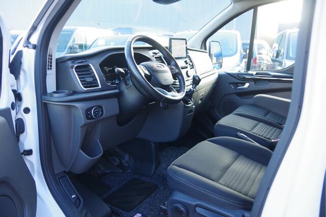 Ford TRANSIT CUSTOM 300 2.0 TDCI L2 3-ZITS, 170PK, 2800KG TREKHAAK, STOELVERWARMING, CAMERA, NAVI, CRUISE, AIRCO, PARKEERSENSOREN, 17''